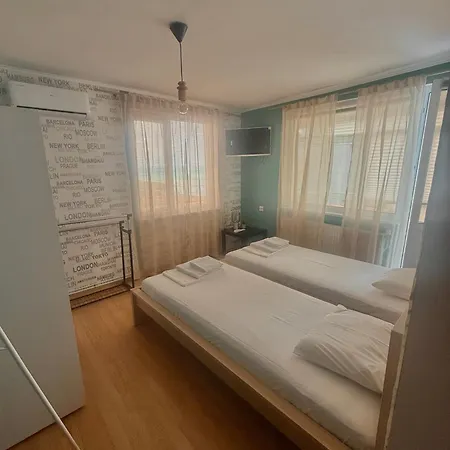 E2 Apartment Balchik